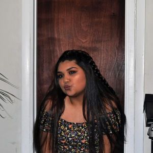 Meet your Posher, Abigail